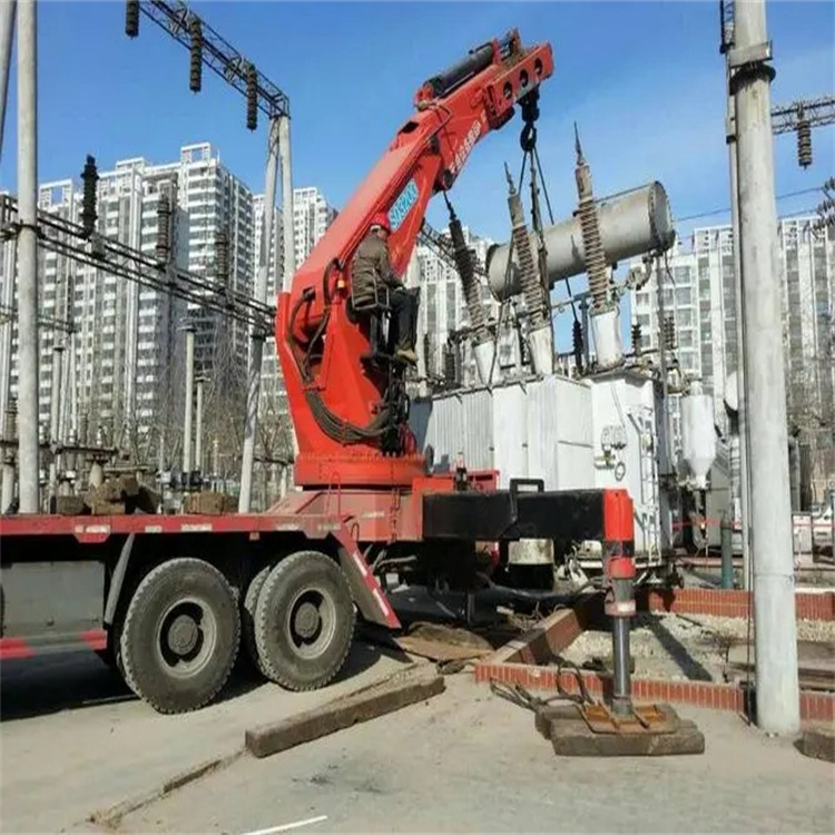 彭泽县就近吊车出租|工地厂房吊装设备租赁|24小时高效响应