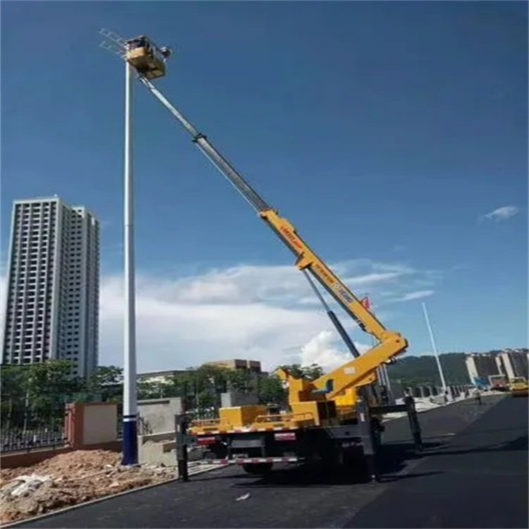 彭泽县维修路灯的曲臂升降车出租